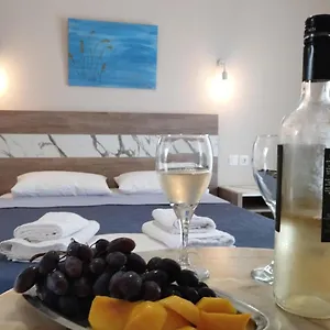 La Διαμέρισμα